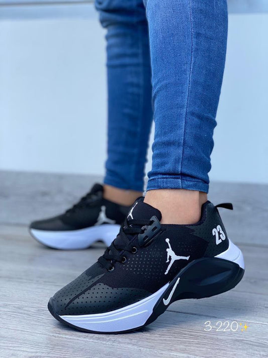 JORDAN 23